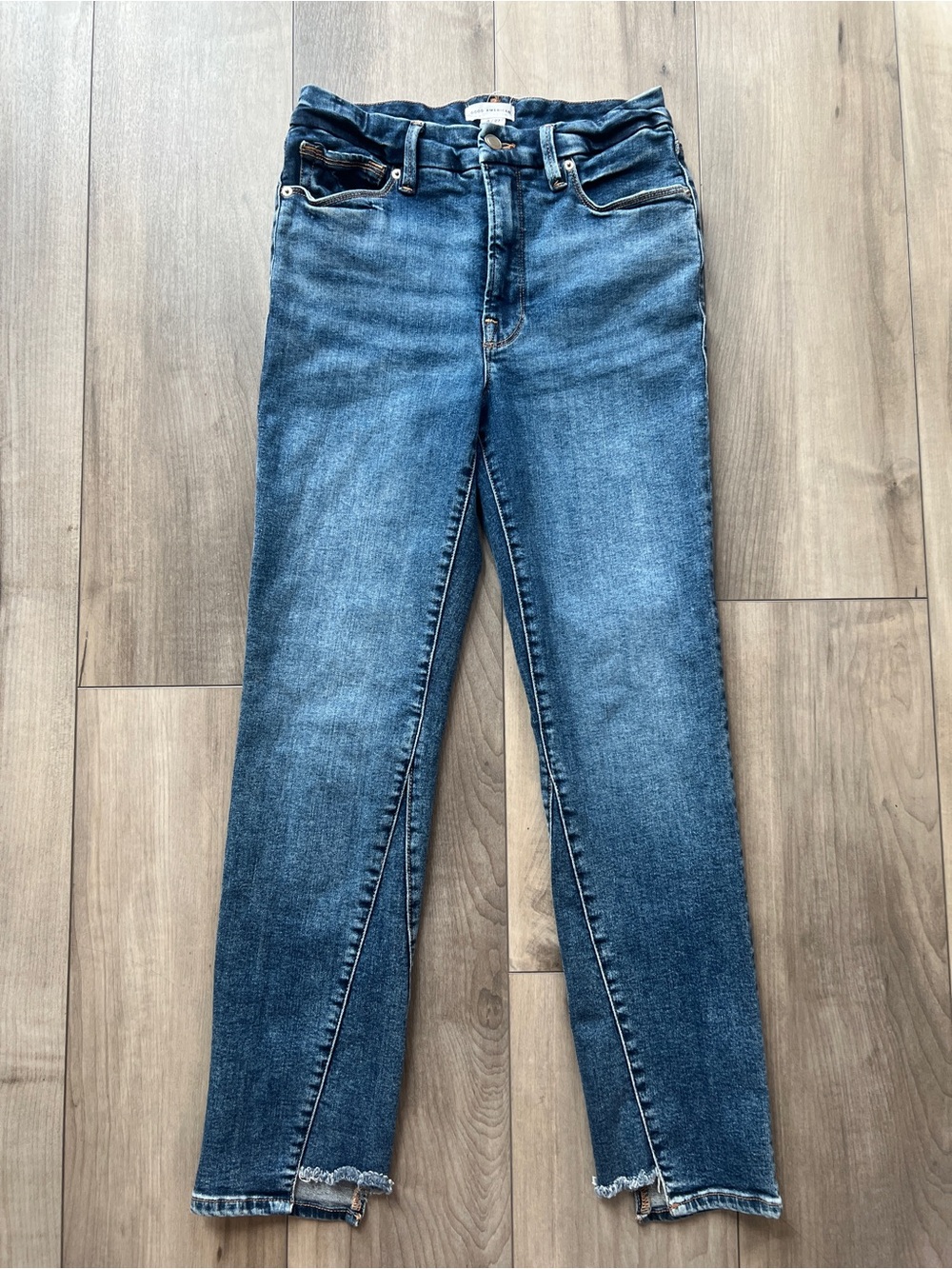 Good American Good legs Premium Stretch Denim Women's Size 4 Frayed hem